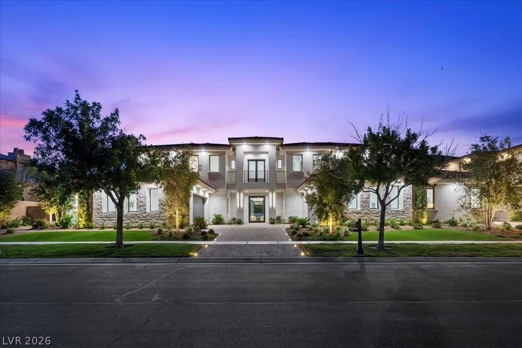 Steve Rains Residence